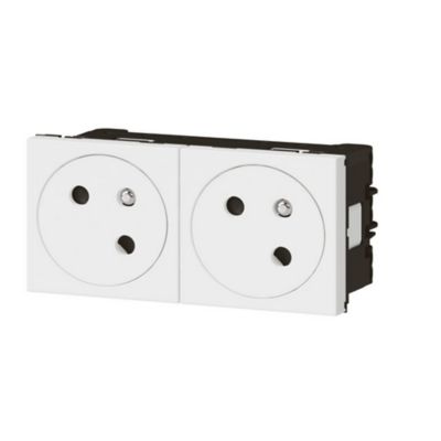 Mécanisme prise 2 pôles + terre Legrand Mosaïc blanc, 2 prises
