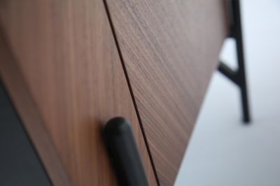 Meuble d'appoint vintage avec placard  SEQUOIA