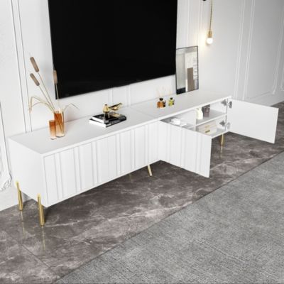 Meuble TV 190x38x48 cm avec rangements et pieds dorés, portes rainurées pour un style moderne