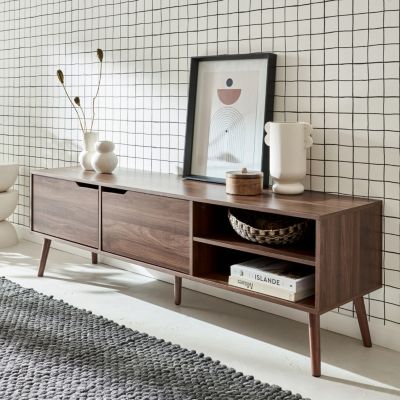 Meuble TV décor bois de noyer. 2 portes. 1 étagère. 160cm
