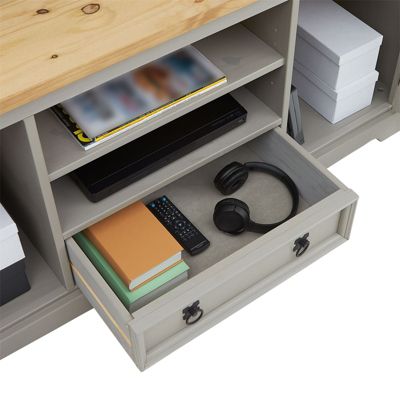 Meuble TV TEQUILA banc télé de 140 cm style mexicain avec 1 tiroir 2 niches et 2 portes, en pin massif lasuré gris et brun