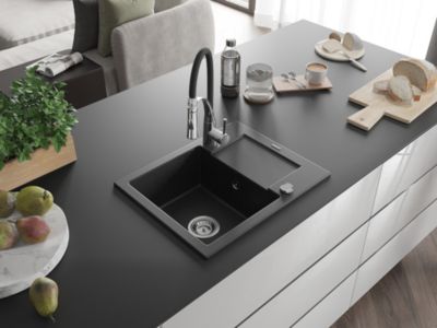 Mexen Enzo évier en granit 1 bac avec égouttoir et robinet de cuisine Aster, noir/argent métallisé - 6506-73-73450-07