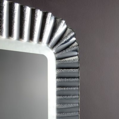 Miroir moderne avec cadre en verre fondu couleur argent 94 x 68 cm