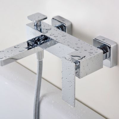 Mitigeur de Baignoire et Douche anti-calcaire Chrome IMEX PISA BDP048-4