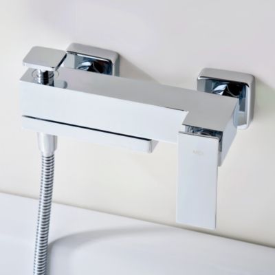 Mitigeur de Baignoire et Douche anti-calcaire Chrome IMEX PISA BDP048-4