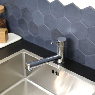 Mitigeur de cuisine chromé Essebagno Tubic