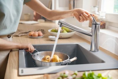 Mitigeur de cuisine chromé Hansgrohe Zesis M33 H. 214mm