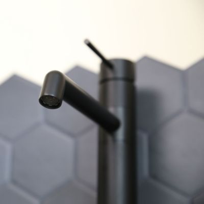 Mitigeur de cuisine noir Essebagno Lollipop