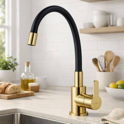 Mitigeur de cuisine noir mat et doré avec flexible à mémoire de forme Essebagno Memory