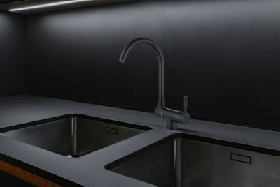 Mitigeur de cuisine rabattable en métal noir Edouard Rousseau Krami