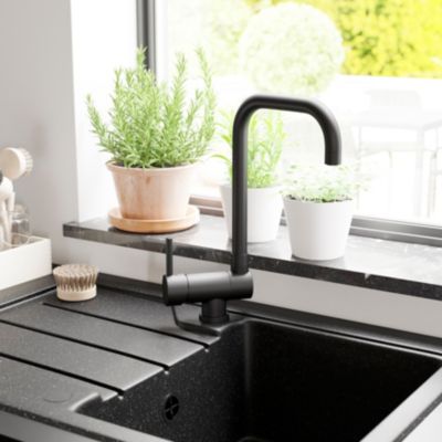 Mitigeur de cuisine rabattable noir mat GoodHome Deltana