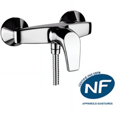 Mitigeur de douche mural contemporain SANINDUSA Easy NF chromé livré avec raccords excentrés et rosaces de finition