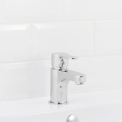 Mitigeur de lavabo chromé GoodHome Arsuz