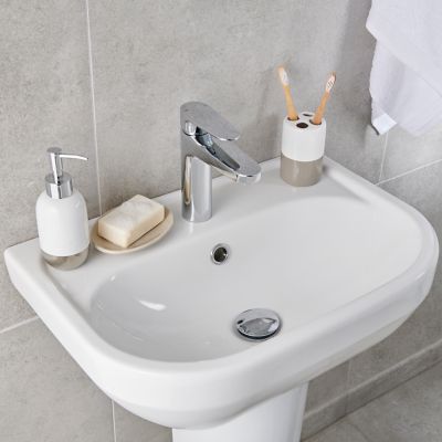 Mitigeur de lavabo chromé GoodHome Cavally L
