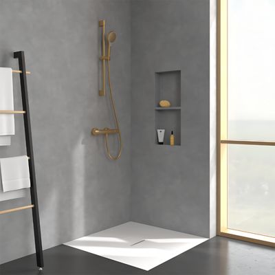 Mitigeur douche thermostatique VILLEROY ET BOCH Universal rond + Ensemble de douche Verve Showers 3 jets Or brossé