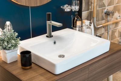 Mitigeur lavabo façon inox et noir mat Essebagno Exil