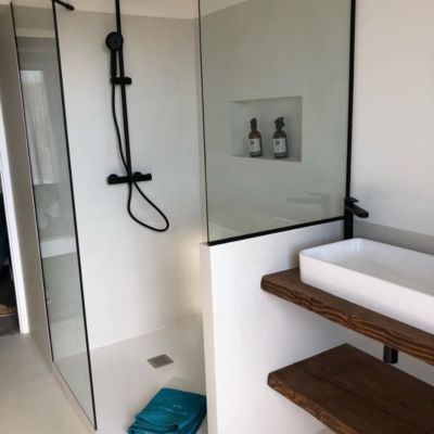 Mitigeur lavabo haut noir mat Essebagno Cortes