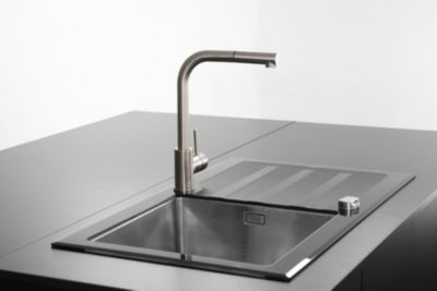 Mitigeur évier à douchette extractible façon inox Essebagno Kiwo