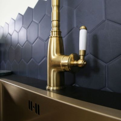 Mitigeur évier or brossé Essebagno Leeds