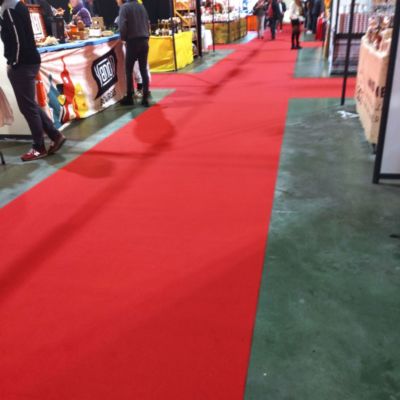 Moquette Stand Expo - Rouge vif - 2m x 26m
