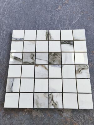 Mosaïque effet marbre FANTASY TOPO 5x5 - plaque de 30x30 cm - 1cm épaisseur