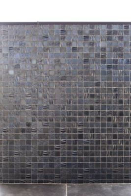 Mosaique de Ceramique 4,7 X 4,7 Cm Noire Relief Vague - vendu par plaque de 30X30 cm -