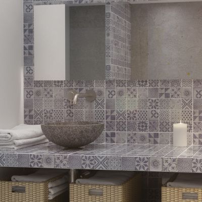 Mosaique de verre Motif Carreau Ciment Bleu/Gris 7.5 X 7.5 cm - vendu par plaque de 29.8X29.8 cm -