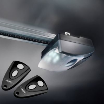 Motorisation porte garage sectionnelle "Novomatic 200 LED" - NOVOFERM - Moteur 400 N - Rail + 2 télés - Éclairage LED intégré