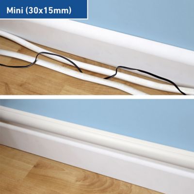 Moulure décorative demi-circulaire D-Line 30x15 mm blanche 2 m