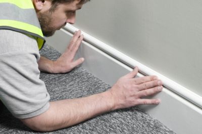 Moulure décorative demi-circulaire D-Line 30x15 mm blanche 2 m