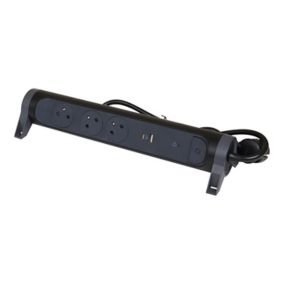 Multiprise parafoudre avec interrupteur 3 prises + 1 x USB-A + 1 x USB-C Legrand noir et gris 1.5 m