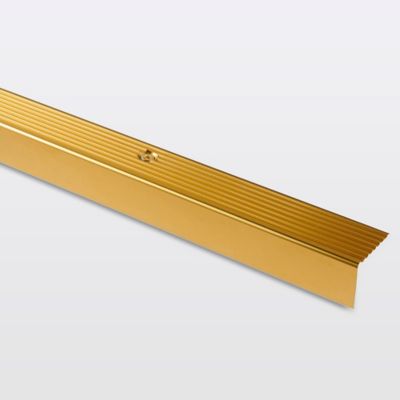 Nez de marche en aluminium décor laiton brillant GoodHome 25 x 20 x 1800 mm.
