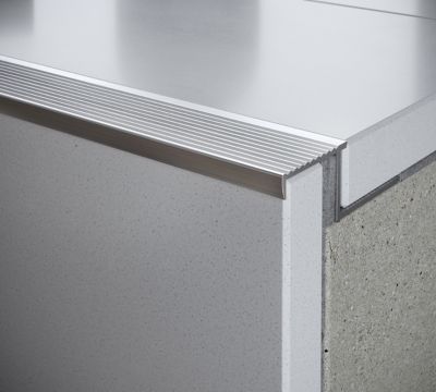Nez de marche extérieur Diall droit aluminium brut argent lisse 35mmx250cm