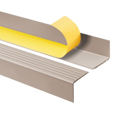 Nez de marche PVC 50x42 mm QUEST, profil autocollant antidérapant, RGP - 200 cm, beige