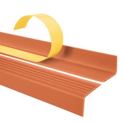 Nez de marche PVC adhesif 40x25 mm QUEST - profil antiderapant a rainures pour escalier, ND - 90 cm, brique