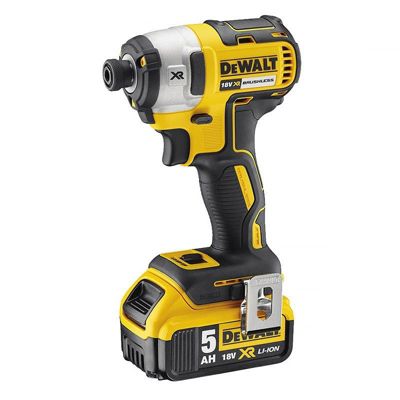 Pack 2 Outils 18v Dewalt Dck266p2t-qw : Perceuse-visseuse À Percussion Dcd796, Visseuse À Choc Dcf887, 2 Batteries 5,0 Ah, Coffret
