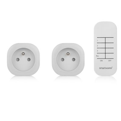 Pack 2 prises 3500W + 1 télécommande intérieures | Castorama