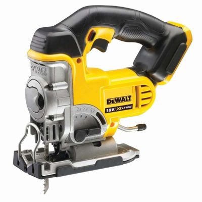 Pack 5 Machines Dewalt Dck551p3t : Perceuse (dcd796), Visseuse À Choc (dcf887), Scie Sauteuse (dcs331), Scie Circulaire (dcs391) E