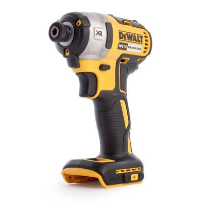 Pack 7 outils 18V -3x5,0 Ah- dans 3 coffrets TSTAK - DEWALT DCK755P3T