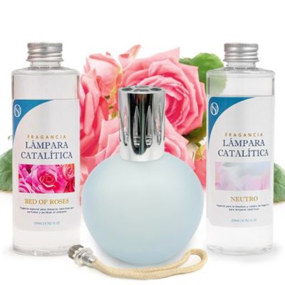 Pack économique Lampe Catalytique Bleu Gris Mat + Parfum Bed of Roses (500 ml) + Nettoyant Neutre (200 ml) + Mèche de Rechange