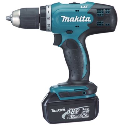 Pack outils électroportatifs (perceuse-visseuse, visseuse à chocs) et radio avec lanterne Makita - 18V 2x3Ah