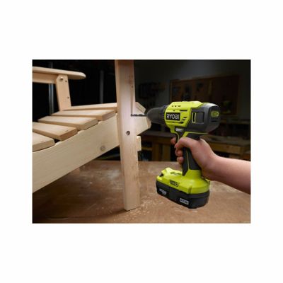 Pack RYOBI Combo 8 outils - 2 batteries 5.0Ah et 1 batterie 2.0Ah - 1 chargeur - R18CK8-3552T