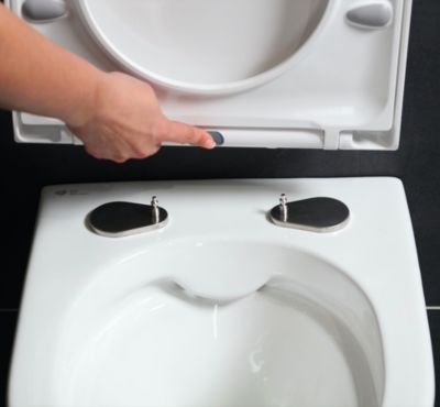Pack WC Bati-support Geberit + Cuvette SAT rimless fixations invisibles + Abattant softclose + Plaque blanc alpin