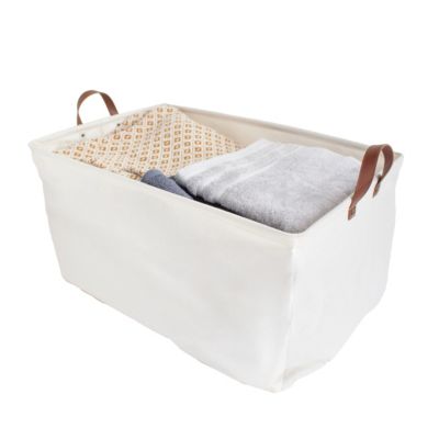 Panier à linge blanc avec anses effet cuir marron l.60 x H.30 x P.40 cm, Box & Beyond