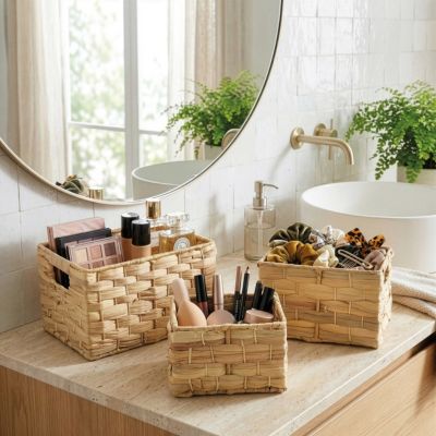 Panier de rangement en jacinthe d'eau H.19 x l.16 x P.26 cm vendu par 3 pièces