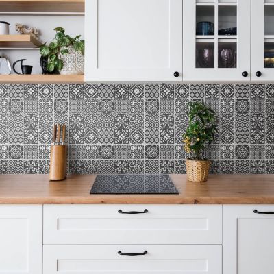 Panneau autocollant Tulup 100x50 cm Carreaux portugais noirs et blancs 1 pcs