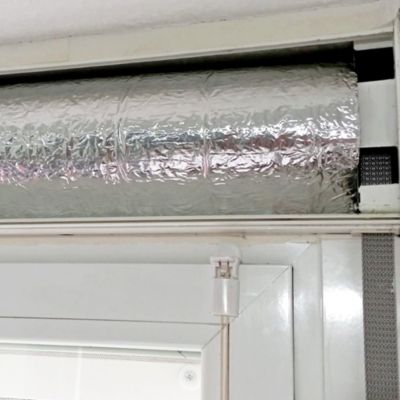 Panneau isolant thermiqueen mousse (60 x 45 cm) pour la chaleur et le froid. Polyvalent : caravanes, fourgons, maisons, bureaux...