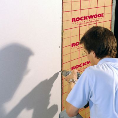 Panneau laine de roche Rockwool Rockmur kraft - 0,6 x 1,35 m ép.75 mm (lot de 10 panneaux)