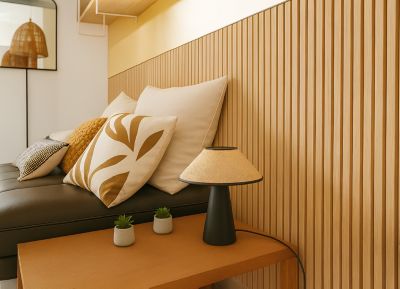 Panneau tasseau décoratif en MDF noir 60 x 280 cm