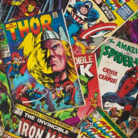 Papier peint support papier Marvel Magazine L.1000 x l.53cm multicolore